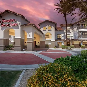 Hampton & Phoenix-goodyear Hotel